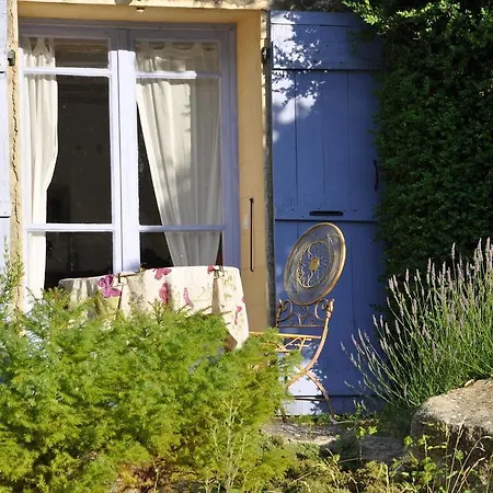 La Danse Des Papillons - D'hotes & Glamping Roche-Saint-Secret