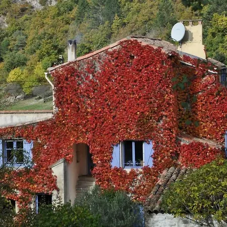 Bed & Breakfast La Danse Des Papillons - D'hotes & Glamping *