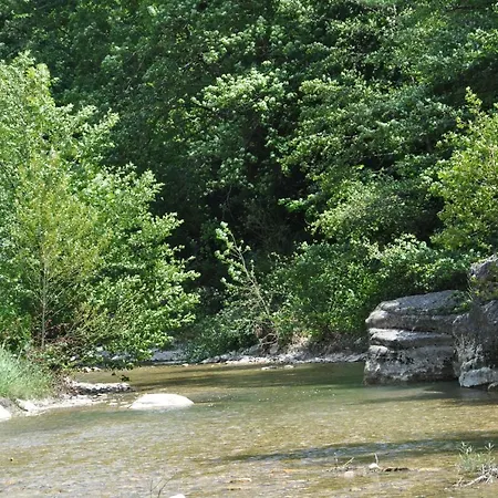 La Danse Des Papillons - D'hotes & Glamping ベッド・アンド・ブレックファスト